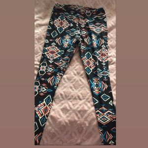 Lularoe Leggings T+C
